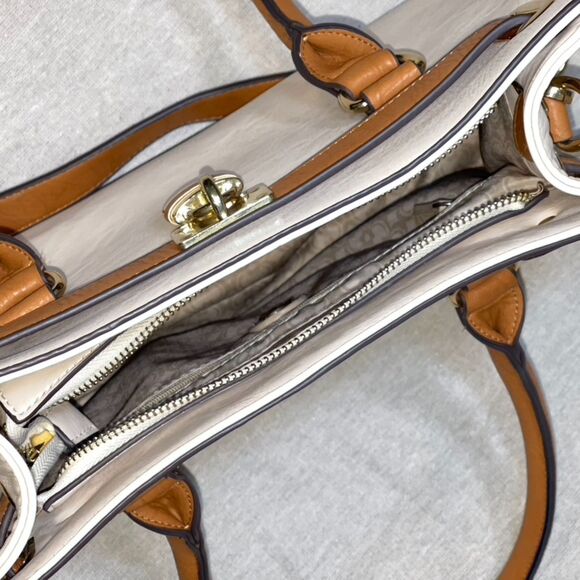 Charming Charlie | Cream Convertible Shoulder Bag - Picture 8 of 14